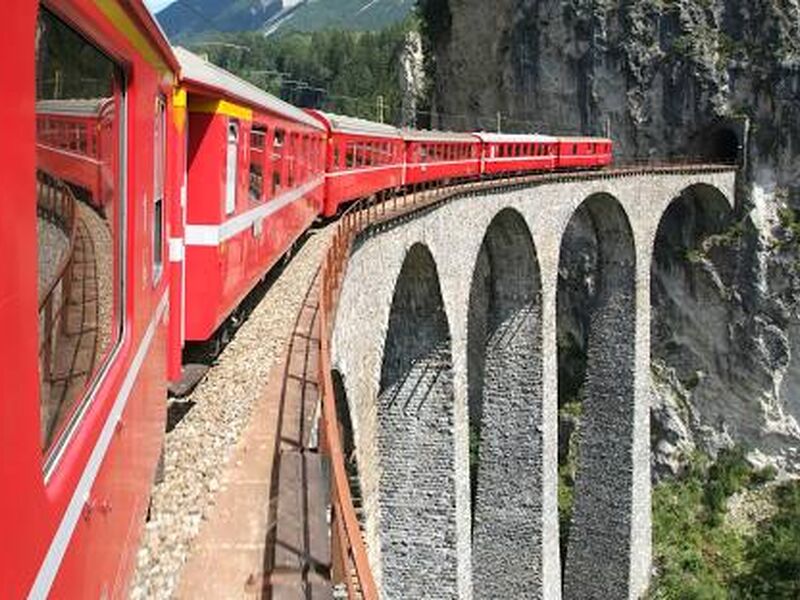 BERNİNA EXPRESS ILE  BİR AVRUPA MASALI TURU