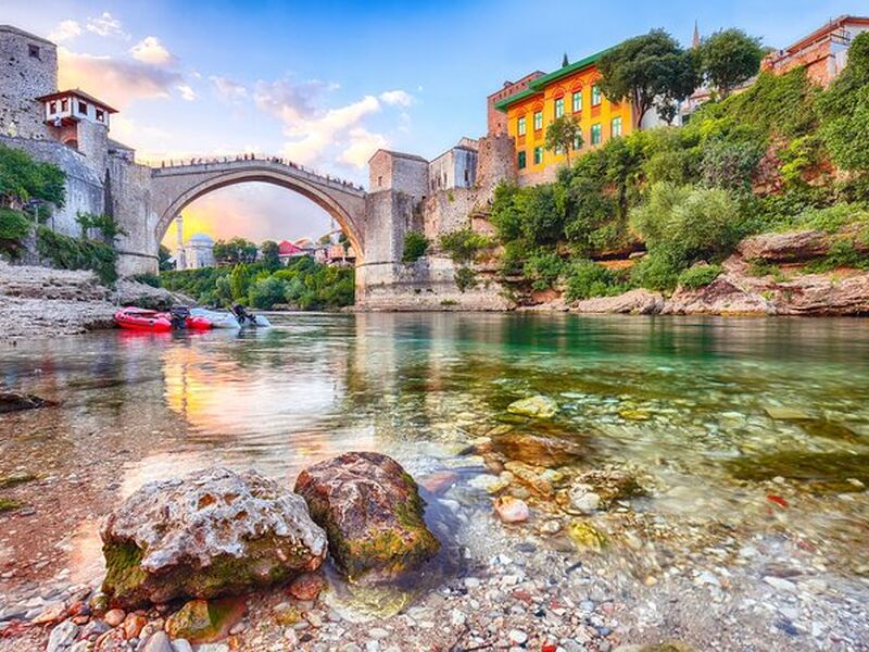 Ankara Hareketli Bastanbasa Balkanlar Turu 8 Ulke (Tum Gunduz Turları, Aksam Yemekleri ve Balkan Geceleri Dahil)