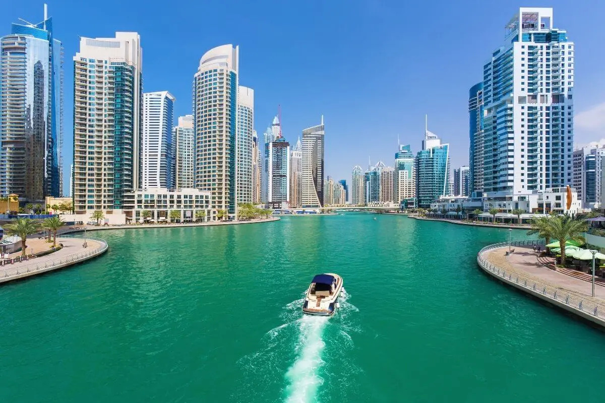 Dolu Dolu Emirates Havayolları ile Dubai Turu Rotası