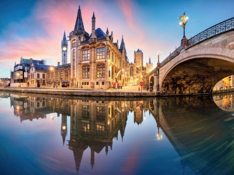 5 ÜLKE ILE BENELUX & PARİS & KÖLN TURU Türk Hava Yolları ile 7 gece