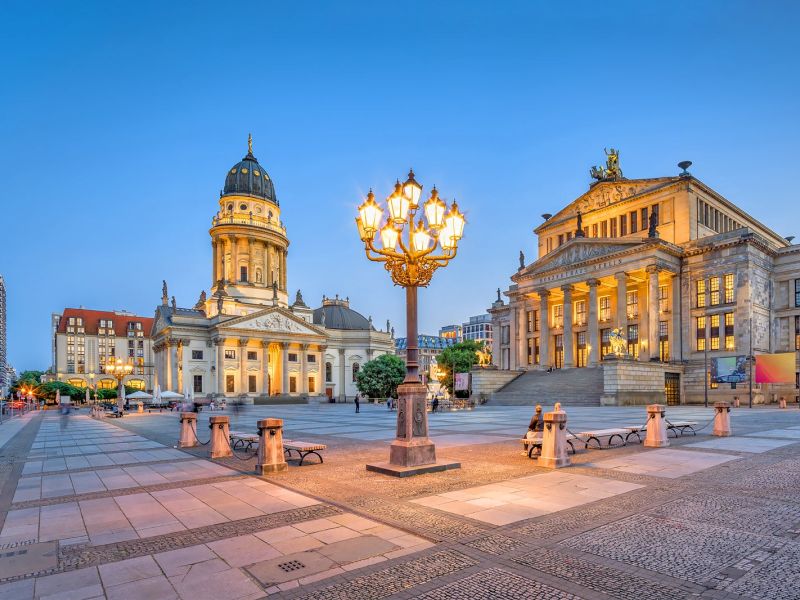 Berlin - Prag 4 Gece 5 Gün - İzmir den SunExpress ile