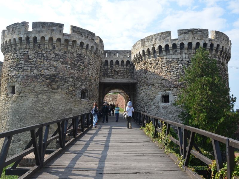 Dolu Dolu Belgrad Turu 3 Gece 4 Gün - İzmir den AJET ile