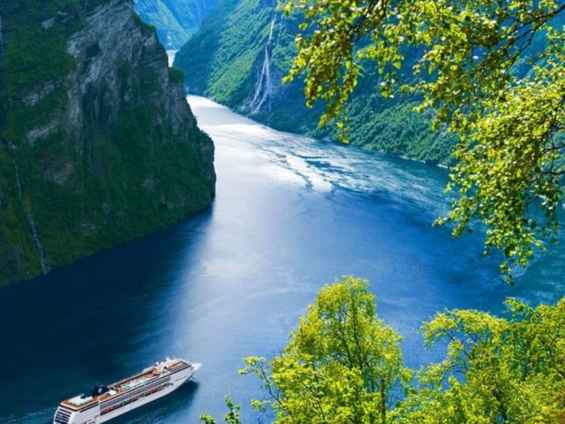 Dolu Dolu İskandinav Üçlüsü Turu Danimarka & Norveç & İsveç Rotası V4