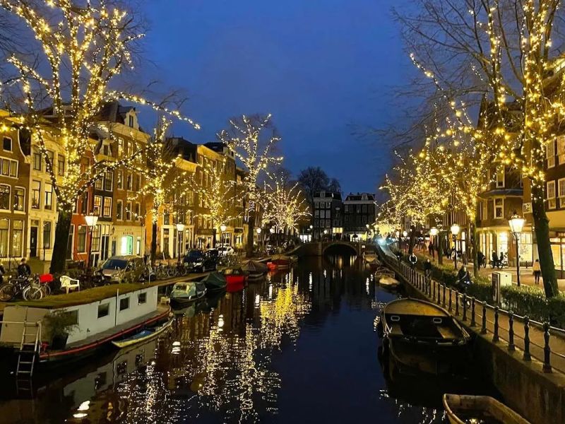 Dolu Dolu Amsterdam Turu Noel Pazarları Rotası