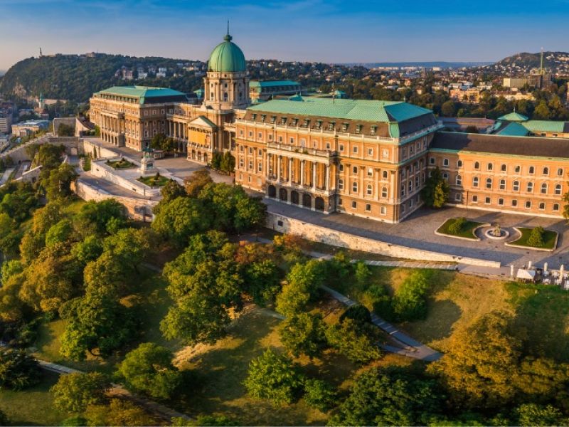 DELUXE EXPRESS ORTA AVRUPA 2026 PC YAZ (PRG-BUD)