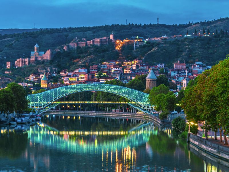 AJet Hava Yolları ile Ankara Çıkışlı Kafkasya İncisi  Prestij Tiflis Turu  3 Gece (400)