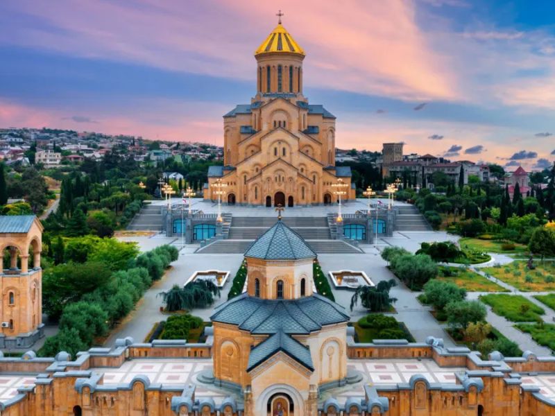 AJet Hava Yolları ile Ankara Çıkışlı Kafkasya İncisi  Prestij Tiflis Turu  3 Gece (400)