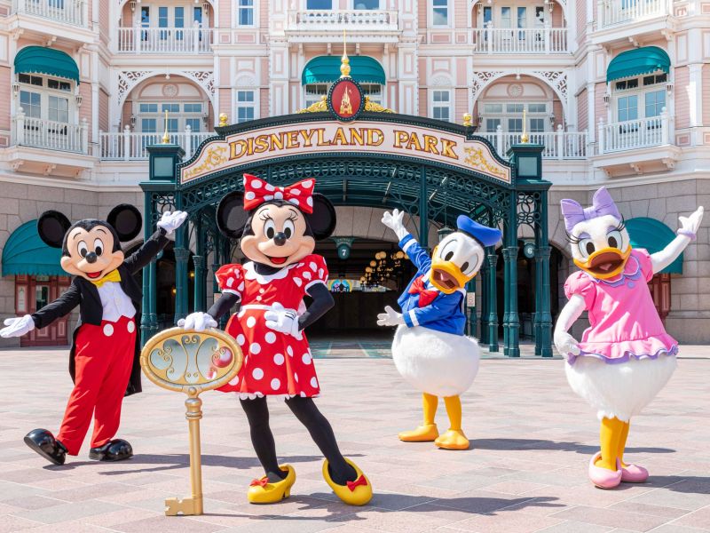 PARİS & DİSNEYLAND - 4 Gece - Thy - Cdg-Cdg - 2027