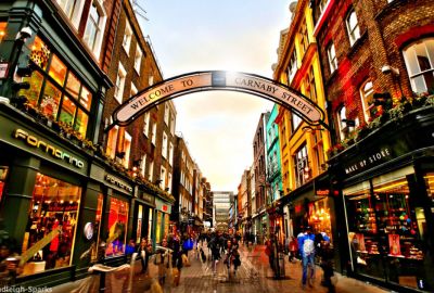 ROYAL LONDRA AJet Hava Yolları ile 3 Gece (STN-STN)