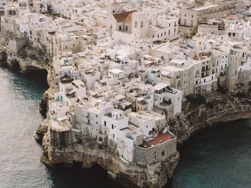 İzmir Çıkışlı Güney İtalya Amalfi & Positano & Puglia & Pompei Turu Rotası