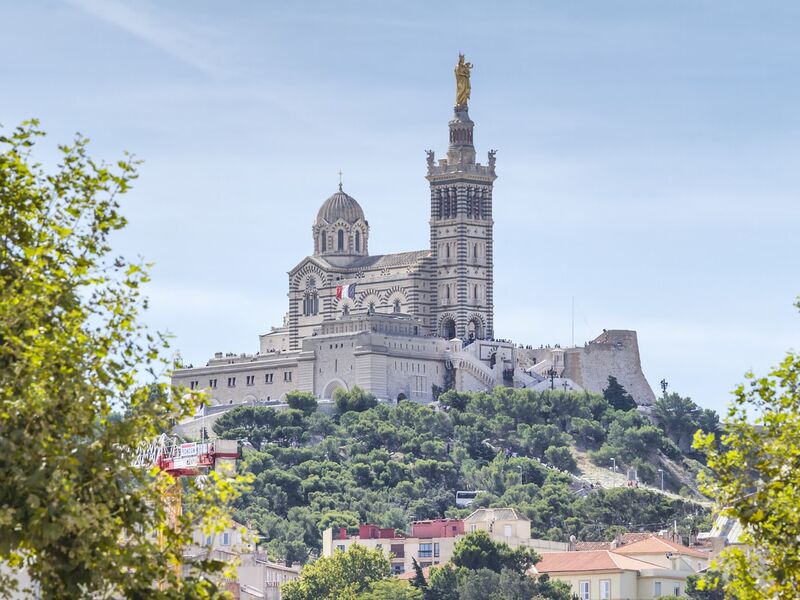 AKDENİZ TRİOSU YAZ 2026 (BCN-BGY)