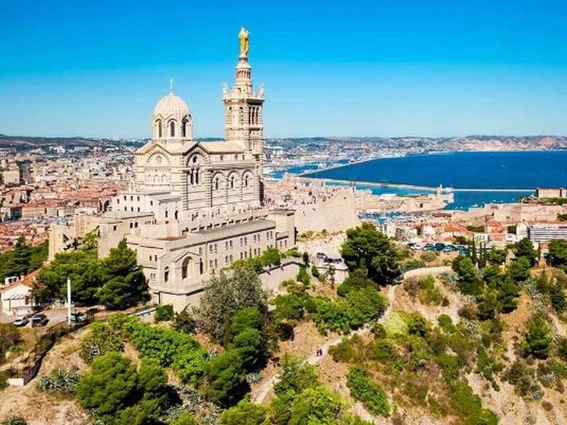 Costa Smeralda ile İbiza'lı Akdeniz PGS ile